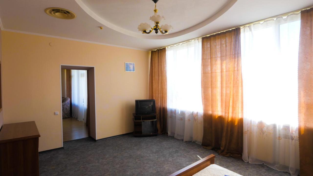 Pectoral On Khortytsia Zaporizhia Exterior photo